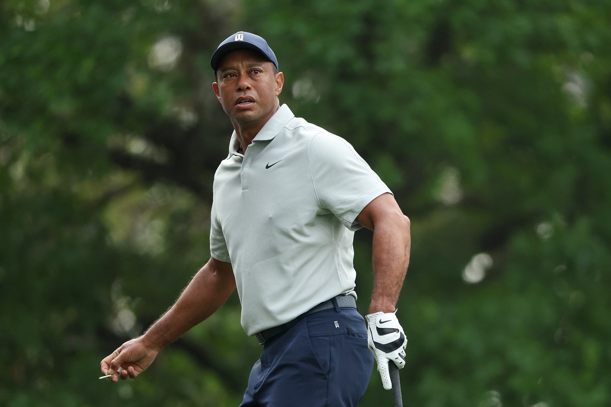 Tiger Woods Golf Glove: Why the Nike Dura Feel X is His Top Choice
