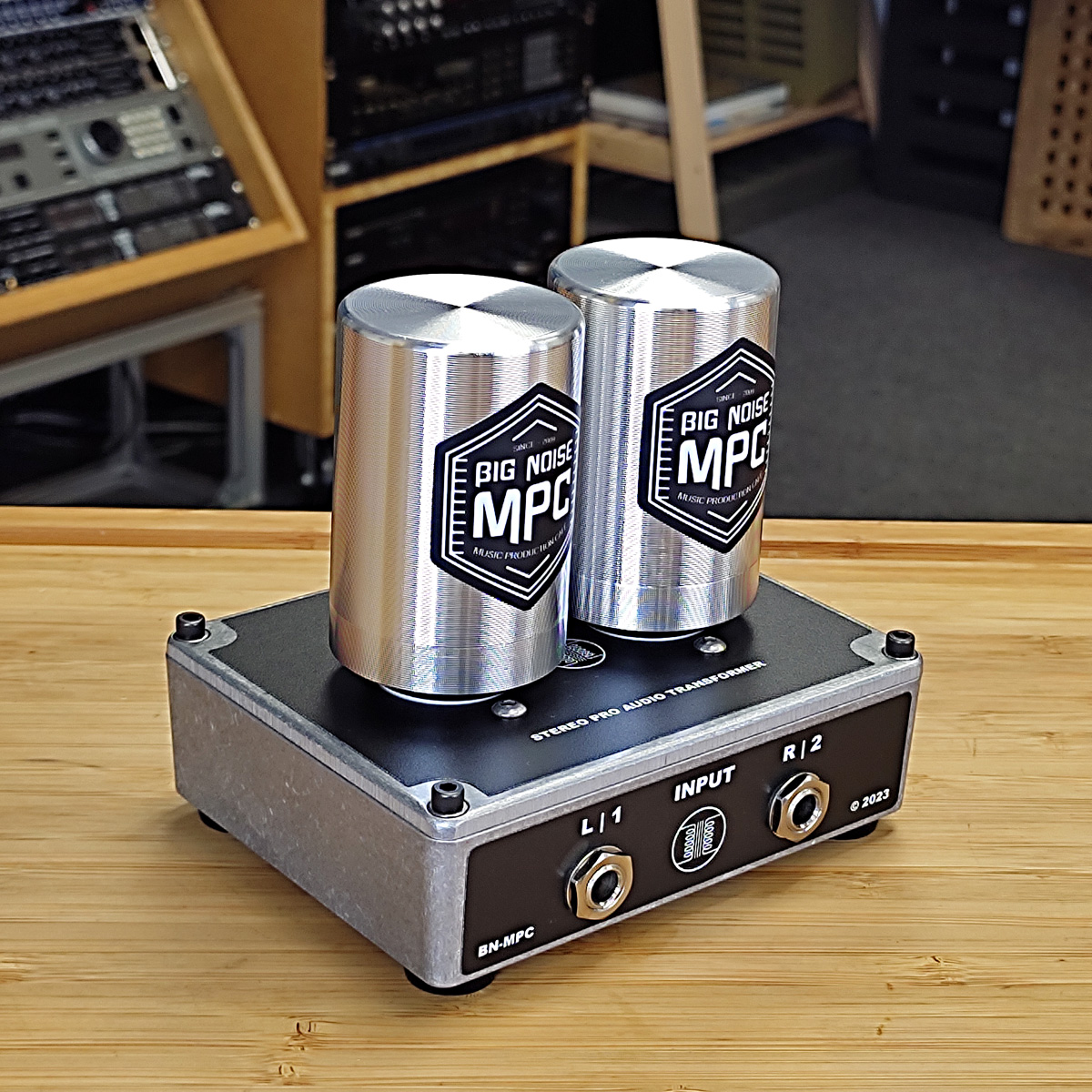 Transformer Tone Box: Elevate Your Sound with Custom Audio Transformers