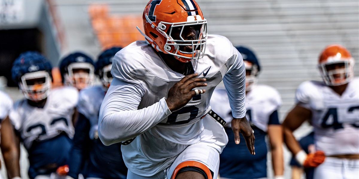 Full Illinois Football Depth Chart for 2024-25 Season: Offense & Defense Breakdown