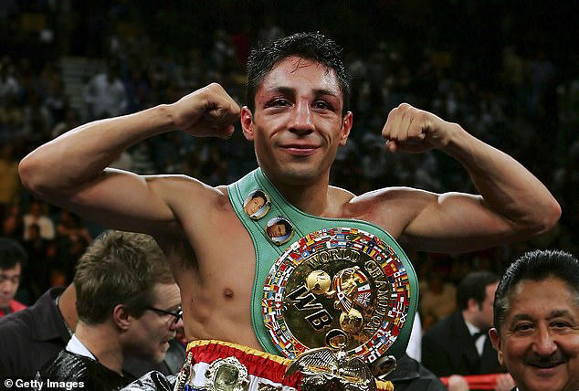 Former Boxing Champions Take on Cancer in a Fight for Life