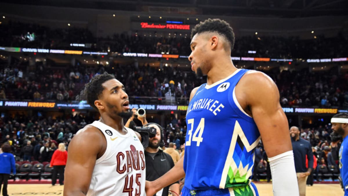 NBA Game Quarters: 12-Minute Periods & Halftime Explained