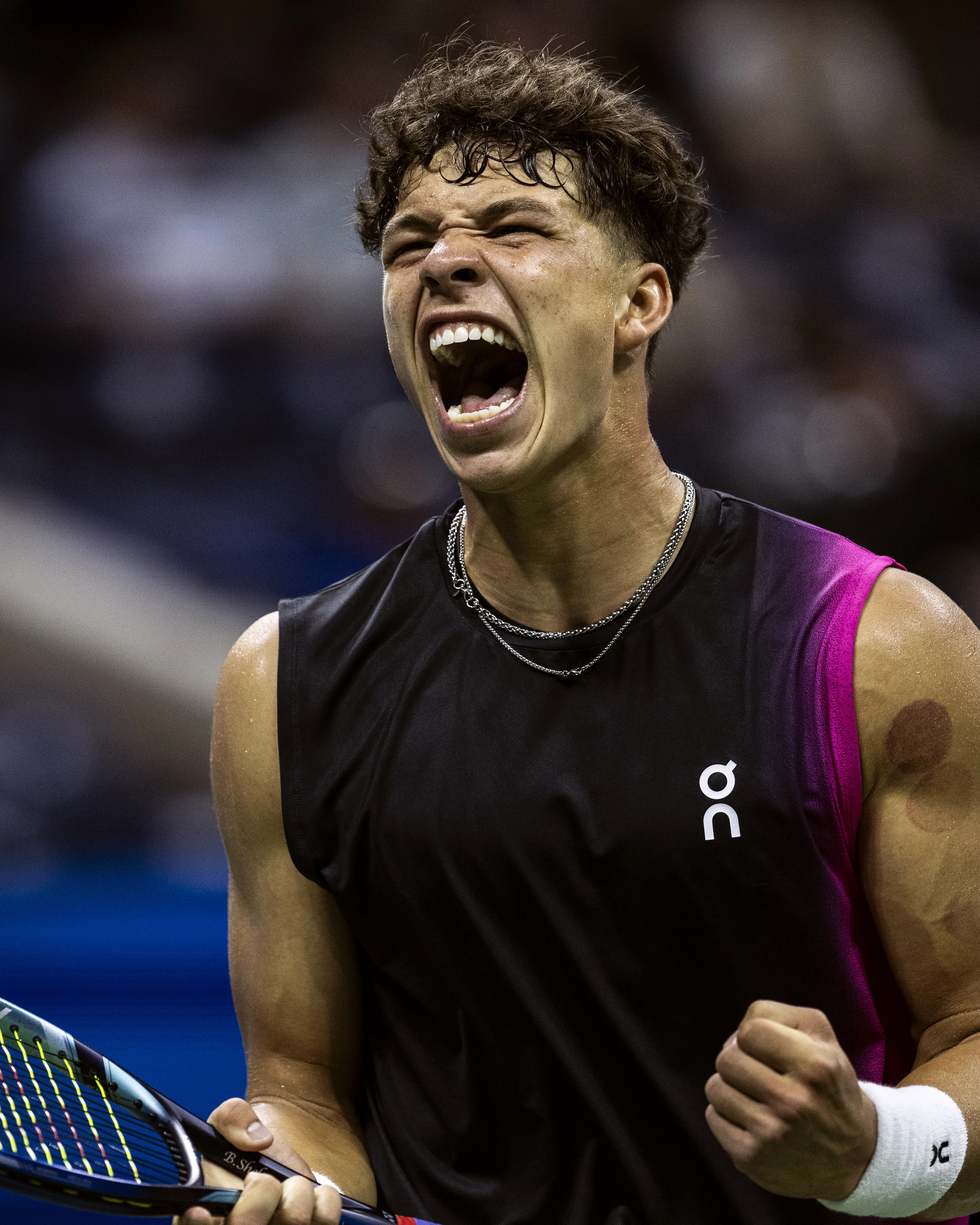 Ben Shelton Tennis Shirt: Unleash Your Power on Court