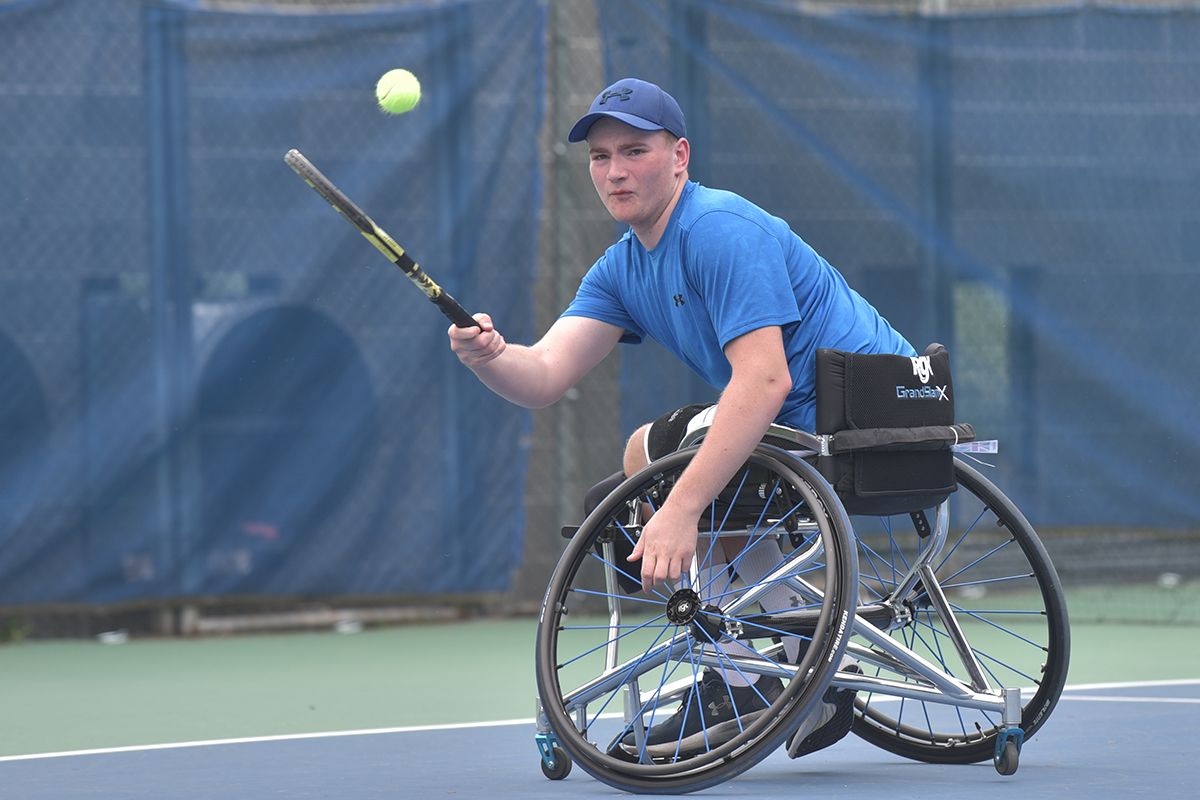 Get Pro Tennis Coaching with Andrew Geddes