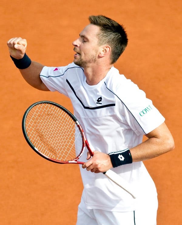 Why everyones talking about this swedish tennis star!