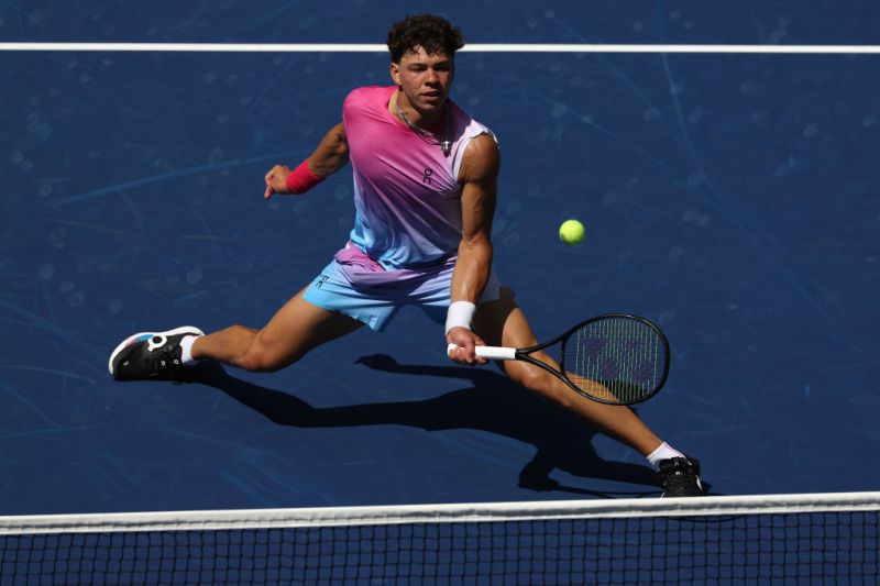 Ben Sheltons Official Tennis Clothing and Shoes