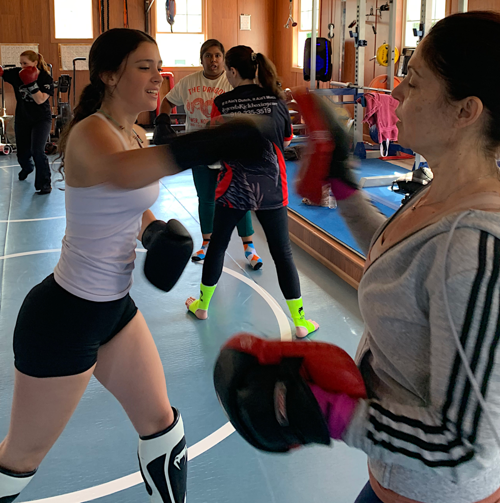 Find Dutch Kickboxing Gyms Near You: Start Your Training Journey!