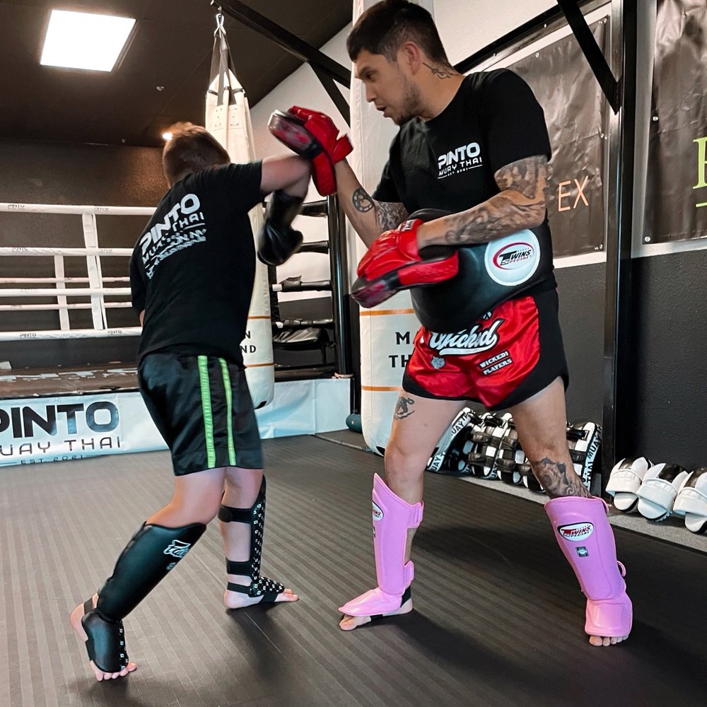 Learn Kickboxing in Henderson: Top-Rated Schools and What to Expect!