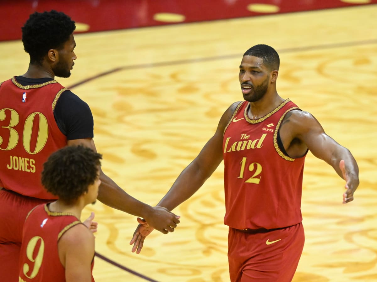 Available Centers NBA: Whos Left on the Market Now?