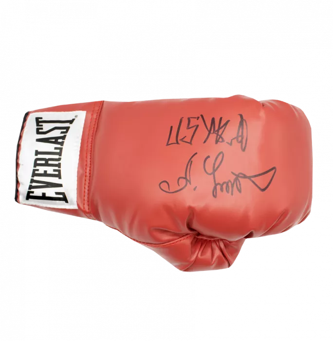 Usyk Boxing Gloves: Find the Perfect Pair for You Now!