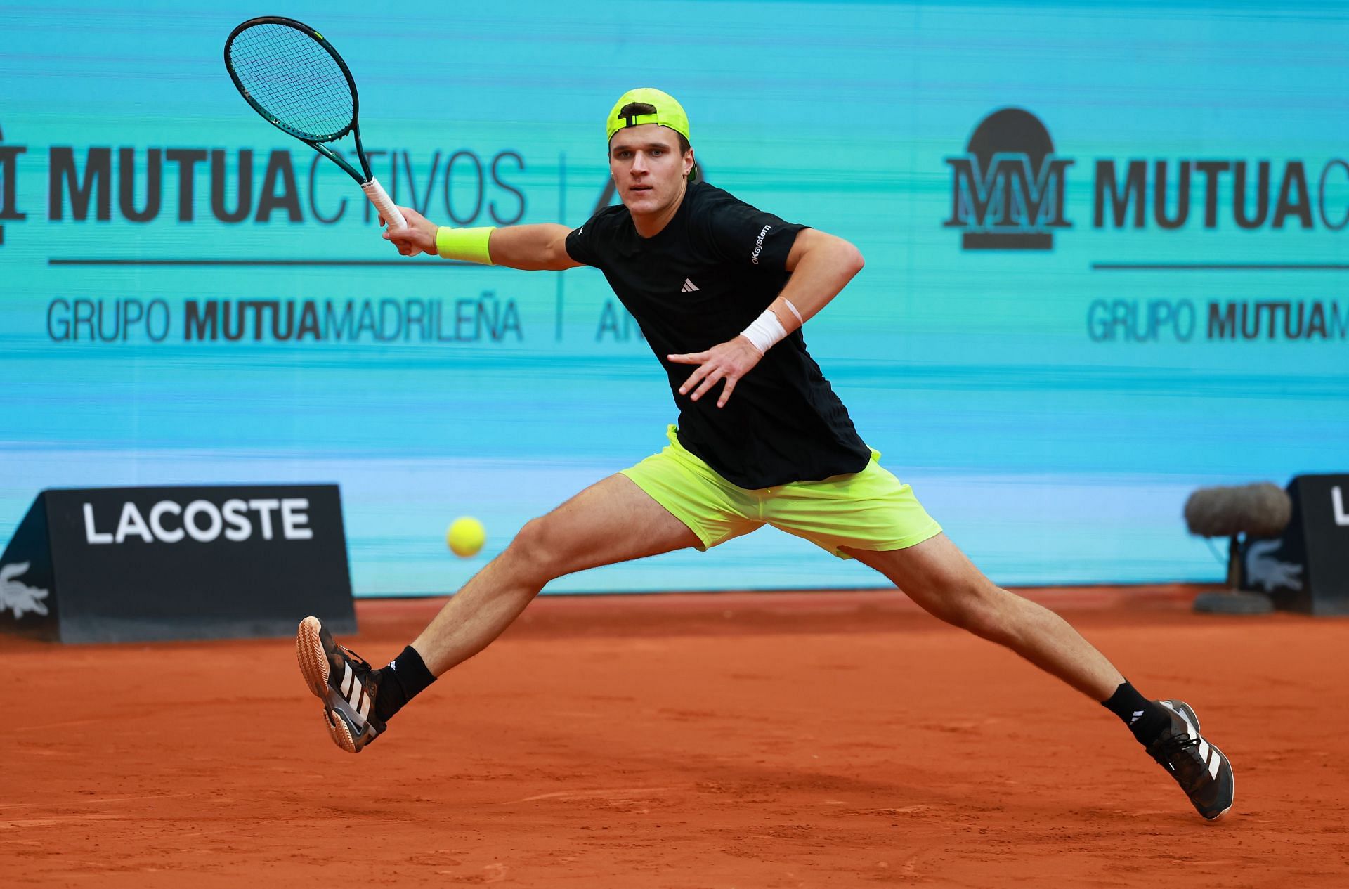 What really affects a Bublik tennis prediction? Understand these simple key factors for his next game now.