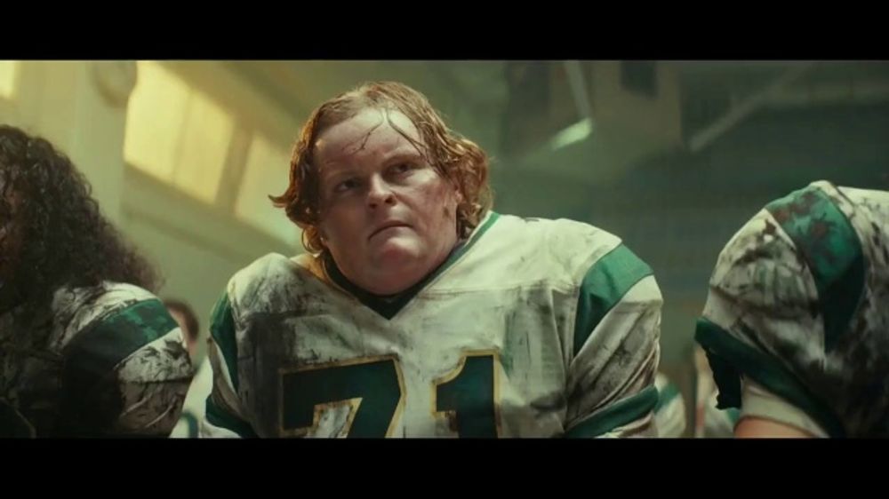 Who stars in the Geico football commercial cast? Your easy guide to the actors in those spots.