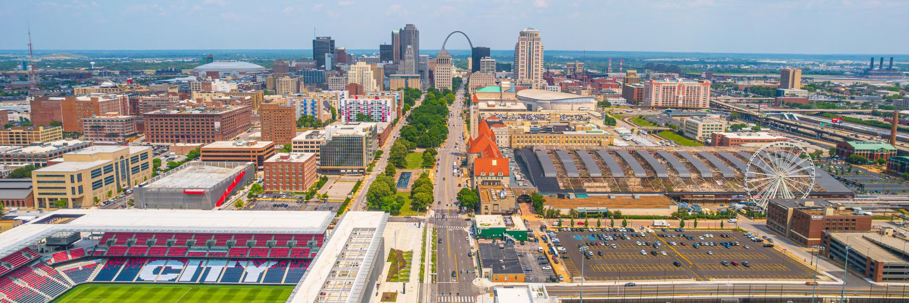 Travel to WWE St Louis 2024 hotels food and city tips easy plan